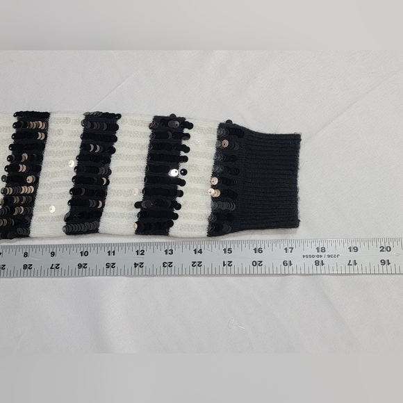 LUSH Black and White Striped Long Sleeve Crewneck Sequin Sweater Size XS - Picture 2 of 9